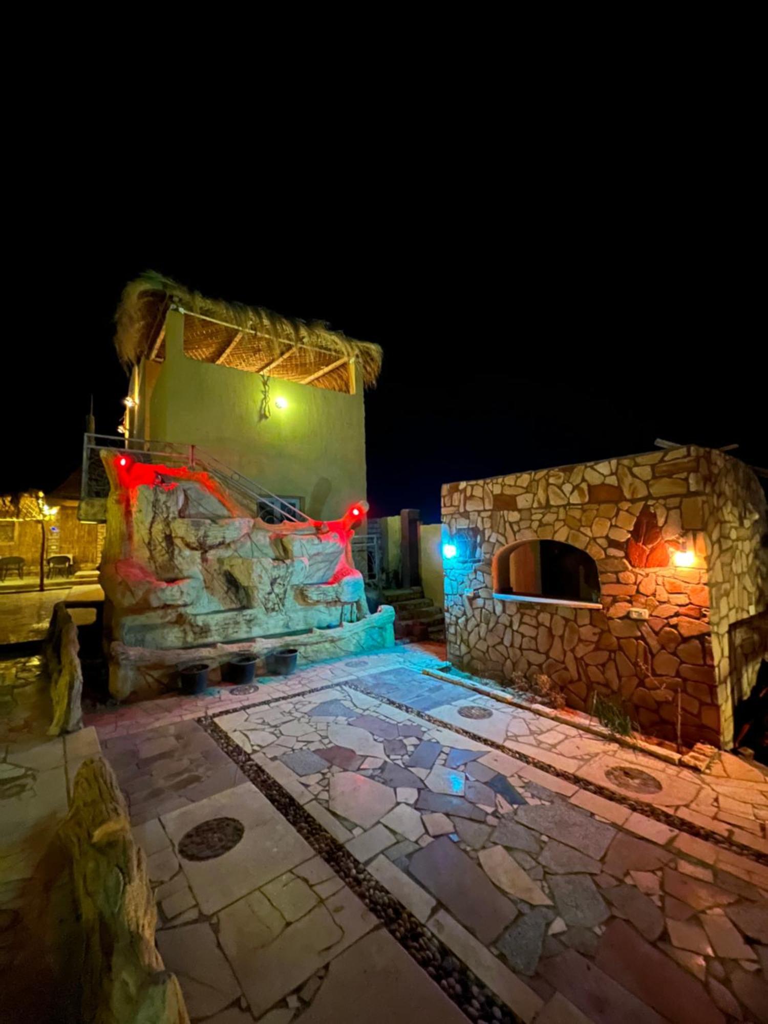 Oasis Camp Hotel Bawiti Exterior photo